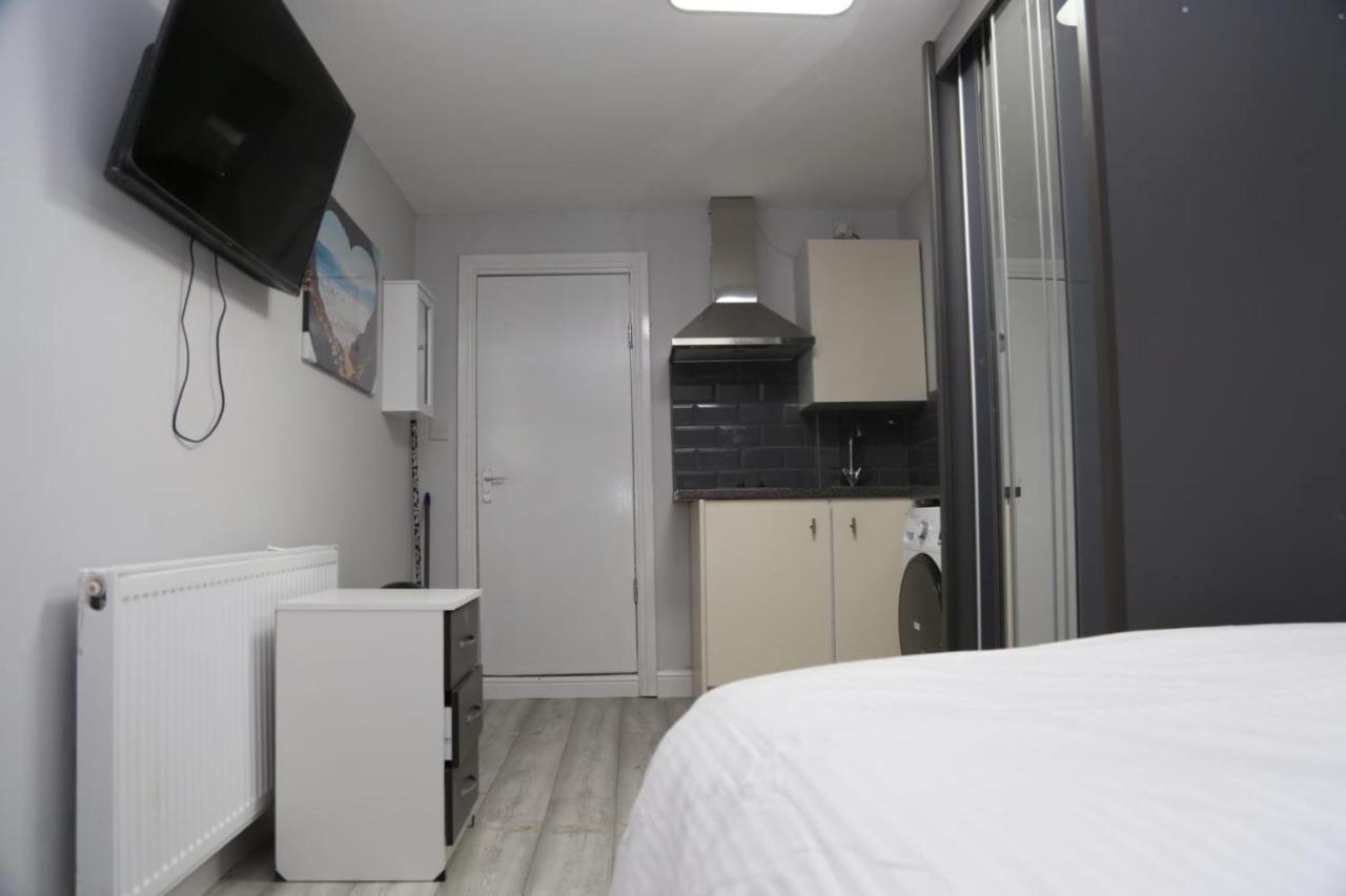 A A Guest Rooms Nightingale Chalet Londra Dış mekan fotoğraf