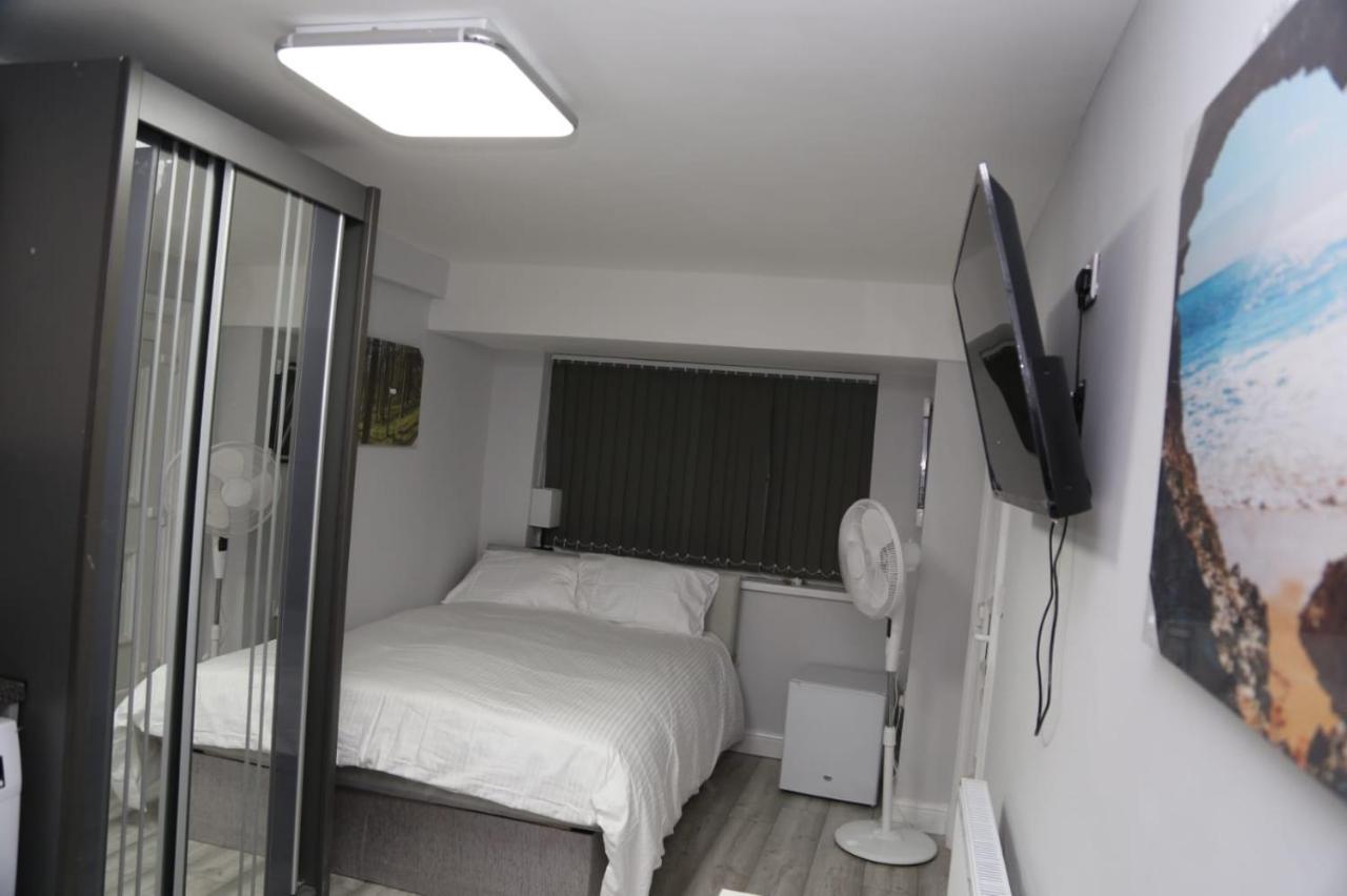 A A Guest Rooms Nightingale Chalet Londra Dış mekan fotoğraf
