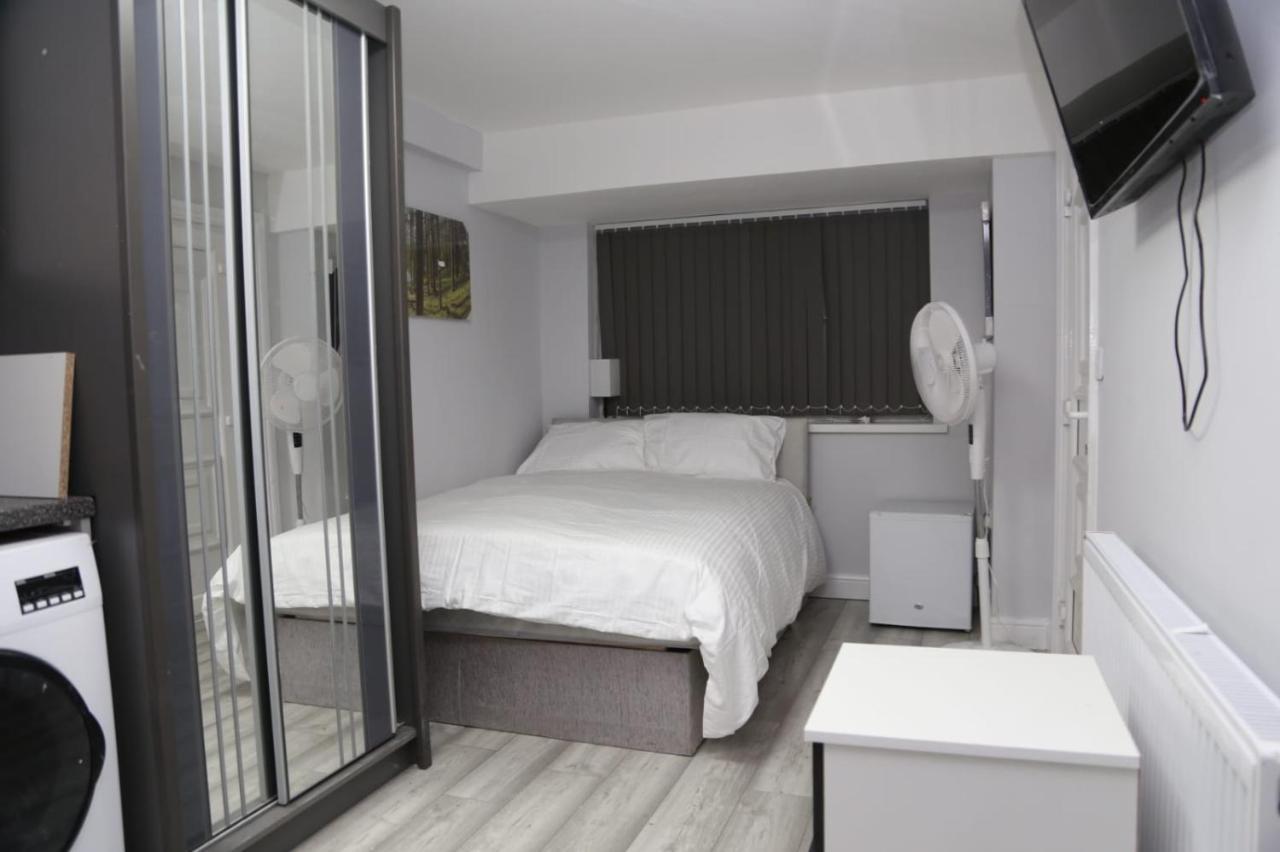 A A Guest Rooms Nightingale Chalet Londra Dış mekan fotoğraf